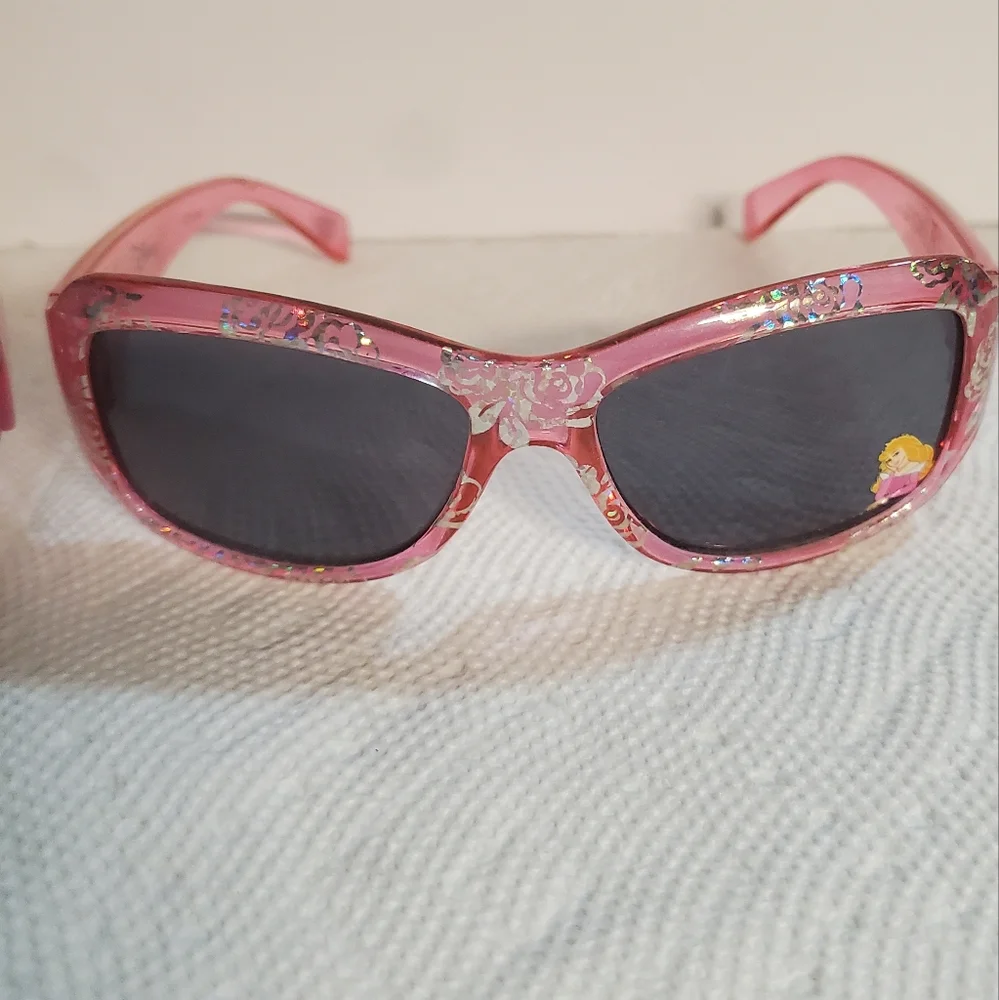 2 pairs Kids Sunglasses Capelli and Disney Princesse Aurora. PINK